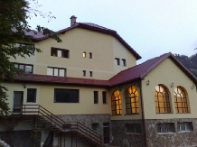 Pensiunea Dolvas - accommodation in  Apuseni Mountains (10)