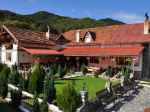 Cazare la  Pensiunea Florina