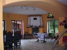 Pensiunea Cartisoara - accommodation in  Fagaras and nearby, Transfagarasan, Balea (03)