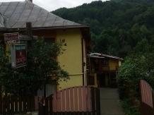 Pensiunea Caraffa - accommodation in  Slanic Moldova (02)