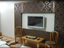 Pensiunea AntikHaus - accommodation in  Moldova (05)