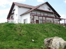 Cazare la Pensiunea Valea Doamnei Cazare la Pensiunea Valea Doamnei