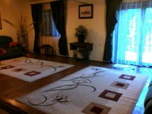 Vila Dumbrava Trandafirilor - accommodation in  Slanic Prahova (06)