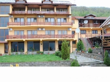 Pensiunea la Ponton - accommodation in  Danube Boilers and Gorge, Clisura Dunarii (06)