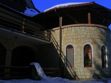 Pensiunea Corola - accommodation in  Ceahlau Bicaz (07)