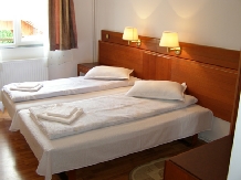 Pensiunea Bella Di Notte - accommodation in  Sovata - Praid (03)