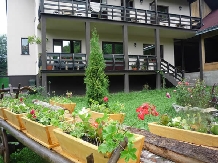 Pensiunea Mugur de Fluier - accommodation in  Gura Humorului, Bucovina (09)