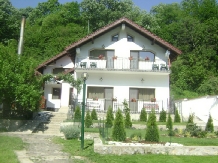 Cazare la Pensiunea Casa Natura Cazare la Pensiunea Casa Natura