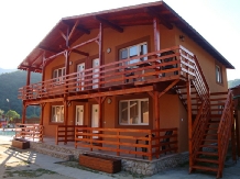 Cazare la Casa Ecologica Cazare la Casa Ecologica