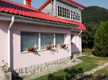 Pensiunea La Odihna - accommodation in  Slanic Moldova (08)