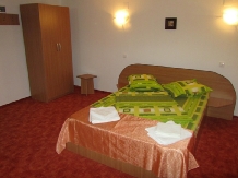 Pensiunea Ecaterina - accommodation in  North Oltenia (07)