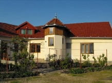 Pensiunea Elisa - accommodation in  Crisana (12)