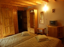 Cabana Turistica Frasin - accommodation in  Rucar - Bran (12)