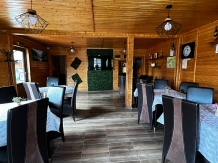 Complex Turistic 3 tauri - accommodation in  Muscelului Country (37)
