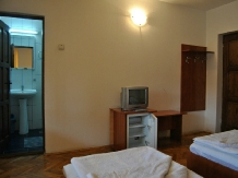 Cabana Popasul Haiducilor - accommodation in  Hateg Country, Transalpina (35)