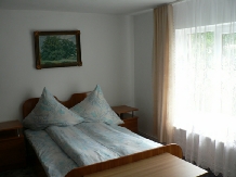 Pensiunea Iulia - accommodation in  Vatra Dornei, Bucovina (11)