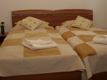 Vila Cascada - accommodation in  Prahova Valley (08)