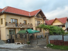 Pensiunea Remus - accommodation in  North Oltenia, Transalpina (01)