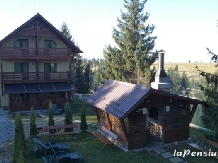 Pensiunile Zori De Zi si Apus De Soare - accommodation in  Apuseni Mountains, Belis (03)