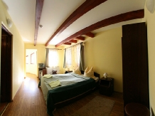 Vila Gal - accommodation in  Harghita Covasna, Lacu Rosu (11)