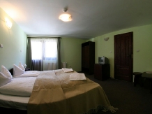 Vila Gal - accommodation in  Harghita Covasna, Lacu Rosu (18)