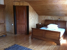 Casa dintre lacuri - accommodation in  North Oltenia (24)