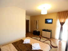 Pensiunea Ianis - accommodation in  Ceahlau Bicaz (05)