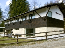Cabana Haiducului - accommodation in  Valea Doftanei (03)