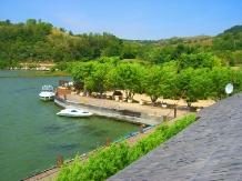 Pensiunea Belvedere Yacht Club Berzasca - accommodation in  Danube Boilers and Gorge, Clisura Dunarii (16)