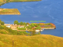 Pensiunea Belvedere Yacht Club Berzasca - accommodation in  Danube Boilers and Gorge, Clisura Dunarii (47)