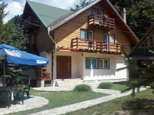 Pensiunea Madona - accommodation in  Moldova (06)