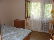 Pensiunea Madona - accommodation in  Moldova (11)