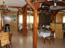 Pensiunea Madona - accommodation in  Moldova (23)