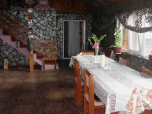 Vila Simona - accommodation in  North Oltenia (02)