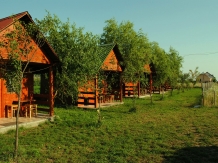 Cabanute Mihaieni - accommodation in  Maramures Country (01)