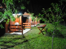 Cabanute Mihaieni - accommodation in  Maramures Country (09)