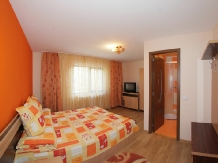 Pensiunea Laura - accommodation in  Bucovina (06)