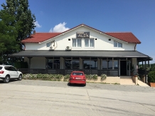 Pensiunea Alin - accommodation in  Oltenia (01)