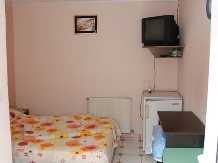 Cazare Casute Mihaieni - accommodation in  Maramures Country (16)