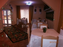 Pensiunea Poalele Gutinului - accommodation in  Maramures Country (10)