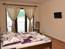 Vila Golful Dunarii - accommodation in  Danube Boilers and Gorge, Clisura Dunarii (19)