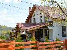 Pensiunea EVA - accommodation in  North Oltenia (02)