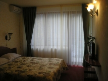 Pensiunea Select - accommodation in  Cernei Valley, Herculane (04)