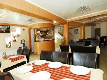Pensiunea Select - accommodation in  Cernei Valley, Herculane (10)