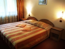 Complex turistic Dobru - accommodation in  Slanic Moldova (06)