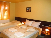 Casa Enescu - accommodation in  Rucar - Bran, Moeciu, Bran (10)