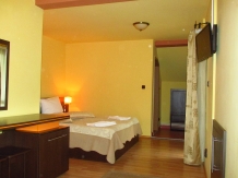 Casa Enescu - accommodation in  Rucar - Bran, Moeciu, Bran (13)