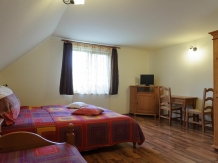 Pensiunea Aries - accommodation in  Apuseni Mountains, Motilor Country, Arieseni (25)