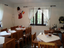 Casa Sirbu - alloggio in  Rucar - Bran, Moeciu, Bran (09)