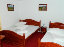 Pensiunea Poiana - accommodation in  Bucovina (25)